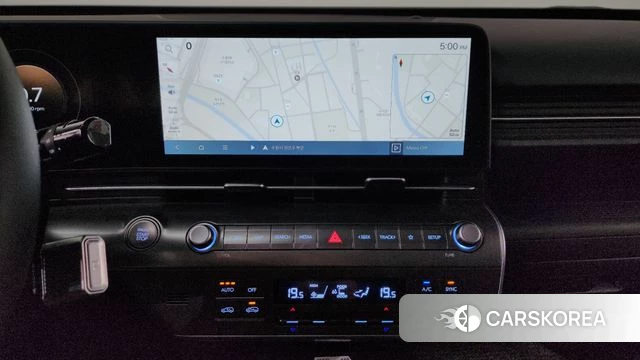 Hyundai Kona (SX2) 2023 Белый из Кореи, фото 5