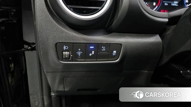 Hyundai Kona 2018 Черный из Кореи, фото 5