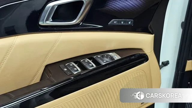 Kia Carnival 4th generation 2023 Белый из Кореи, фото 5