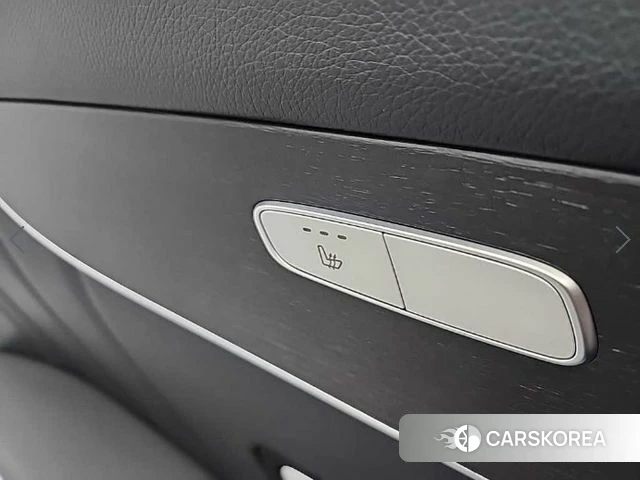 Mercedes-Benz GLC-Class X253 2020 Серебряный из Кореи, фото 5