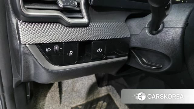 Kia Sportage 5th Generation 2023 Серебряный из Кореи, фото 5