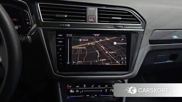 Volkswagen Tiguan second Generation 2023 Черный из Кореи, фото 5
