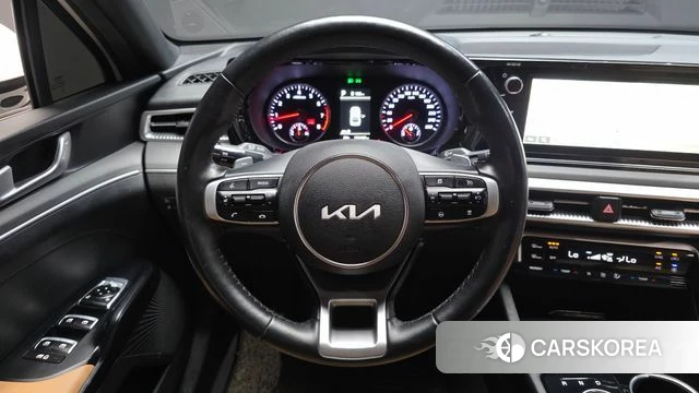 Kia K5 3rd generation 2022 Белый из Кореи, фото 5