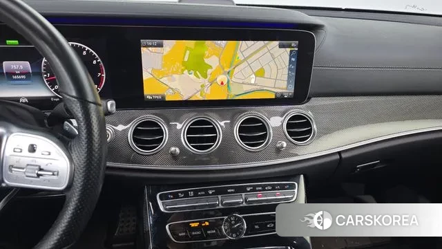 Mercedes-Benz E-Class W213 2019 Белый из Кореи, фото 5