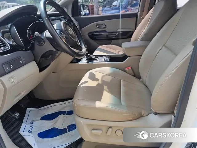 Kia All New Carnival 2018 Белый из Кореи, фото 5