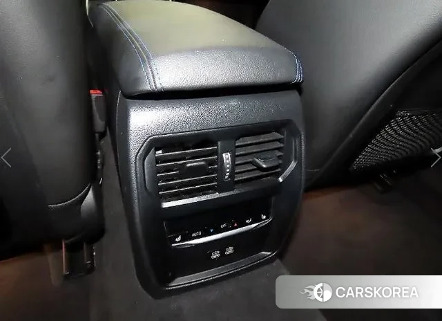 BMW 3 Series (G20) id 3487871 из Кореи 5