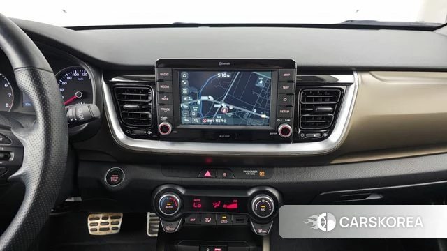 Kia Stonic 2018 Синий из Кореи, фото 5