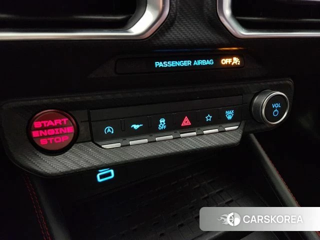 Ford Mustang 7th Generation 2024 Синий из Кореи, фото 5