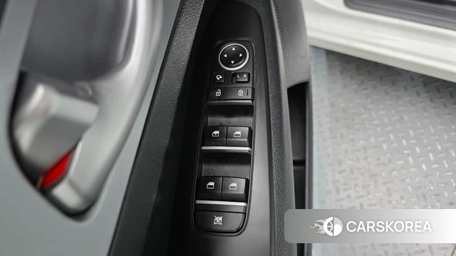 Kia The New K3 2nd generation 2024 Белый из Кореи, фото 5