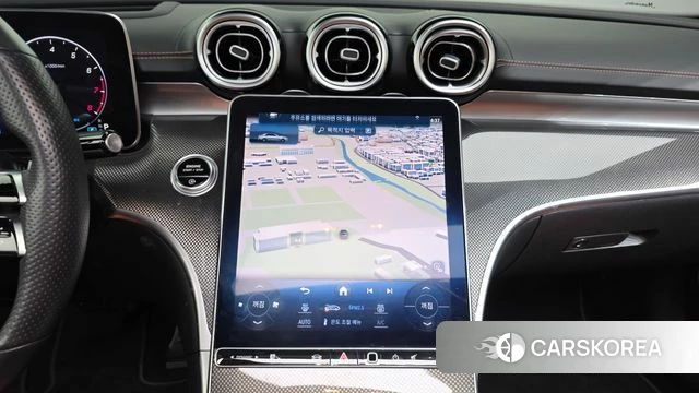 Mercedes-Benz C-Class W206 2022 Белый из Кореи, фото 5