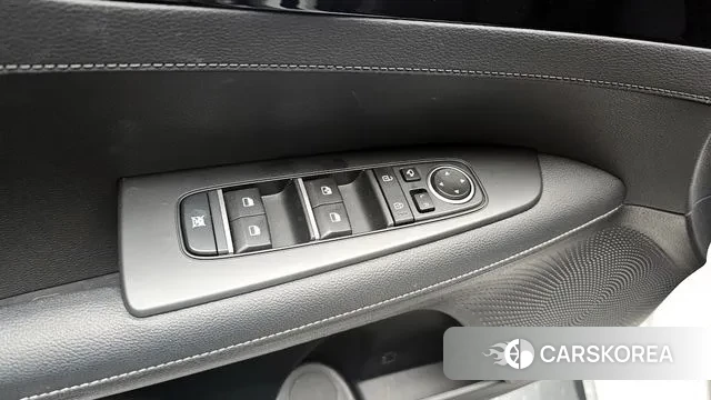 Kia The New K3 2nd generation 2023 Белый из Кореи, фото 5