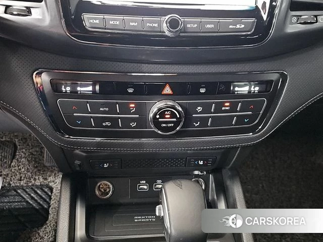 Ssangyong The New Rexton Sports Cannes 2022 Серый из Кореи, фото 5