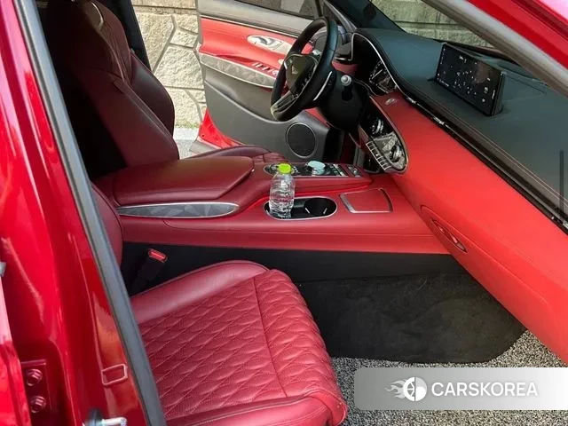 Genesis GV70 2021 Красный из Кореи, фото 5