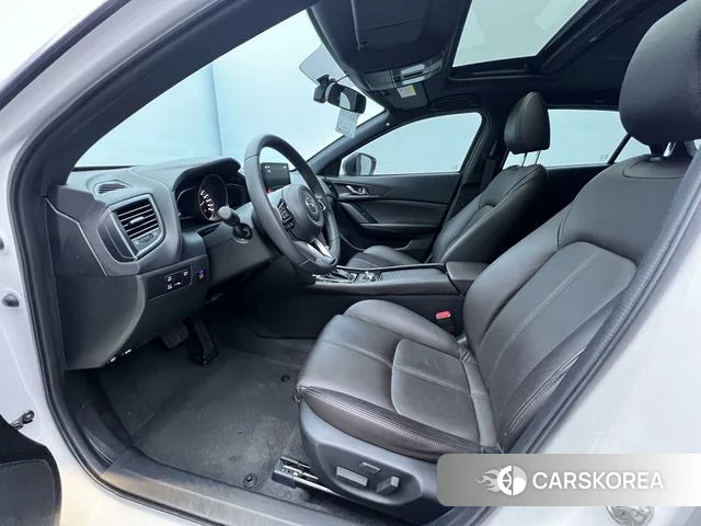 Mazda CX-4 2023 Белый из Китая, фото 5