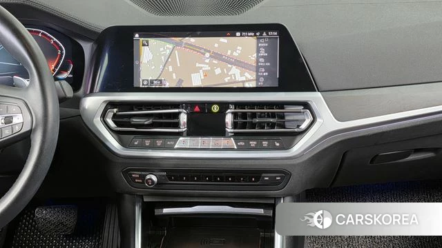 BMW 3 Series (G20) 2019 Белый из Кореи, фото 5