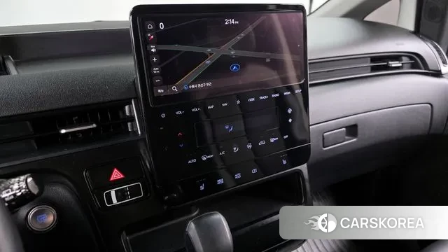 Hyundai Staria 2023 Серебряный из Кореи, фото 5