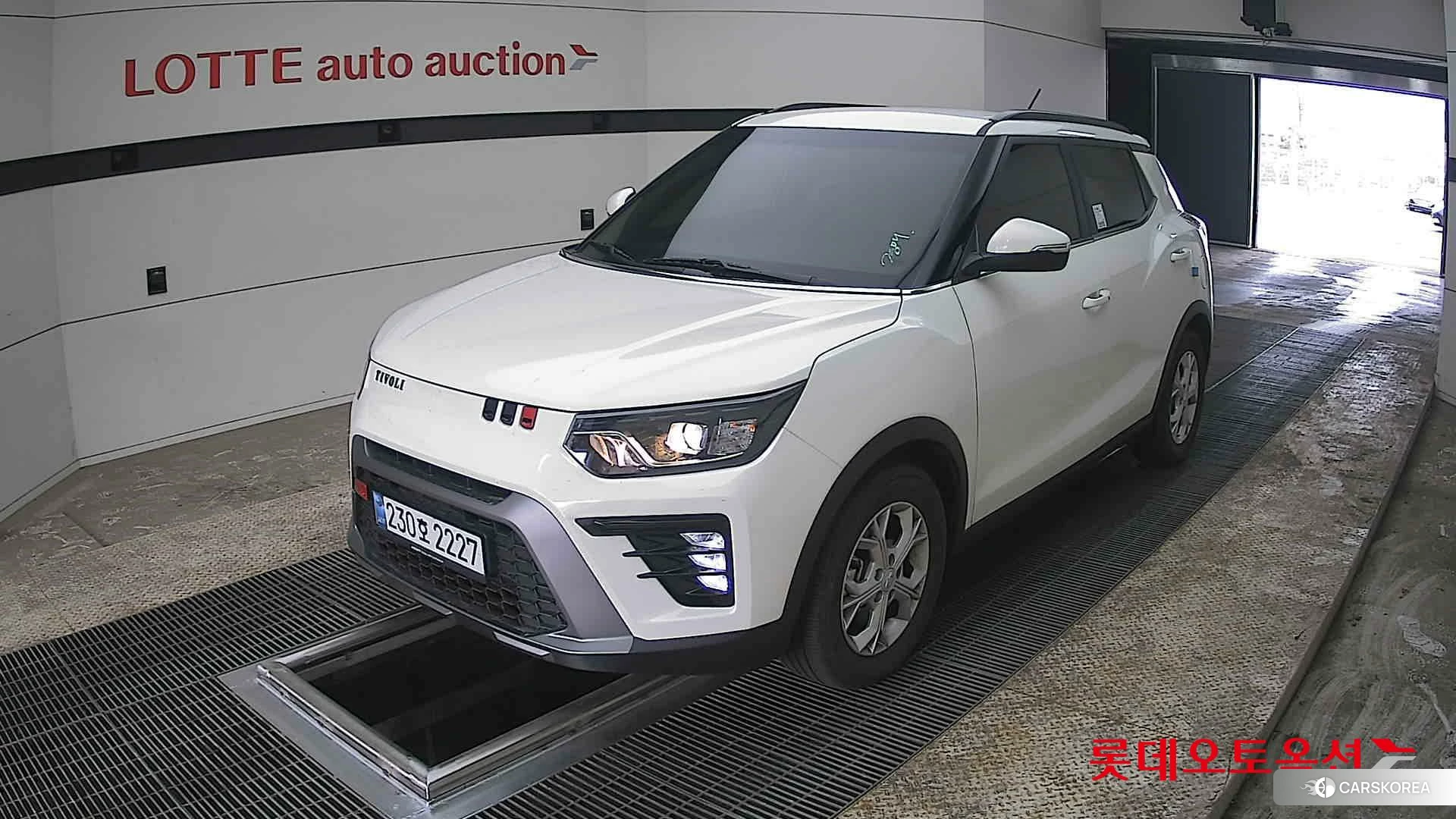 SsangYong Tivoli 2025 Grand White из Кореи, фото 5