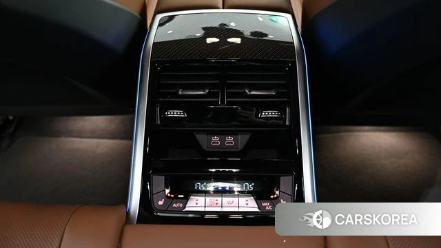 BMW M8 (G15) 2023 Белый из Кореи, фото 5