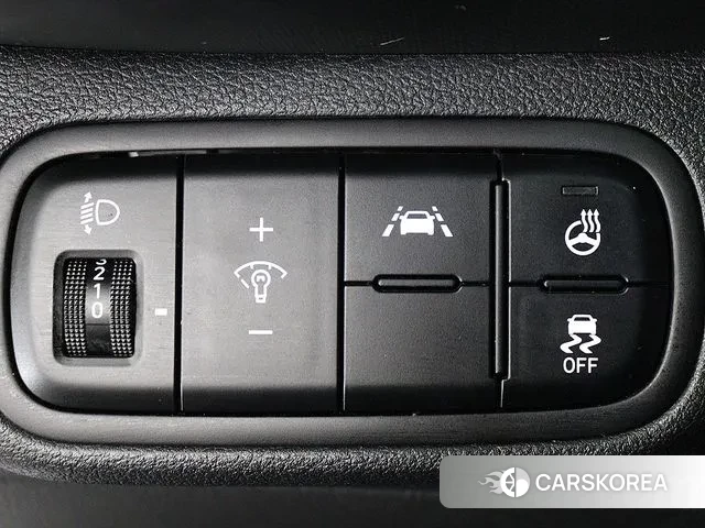 Hyundai Venue 2021 Белый из Кореи, фото 5