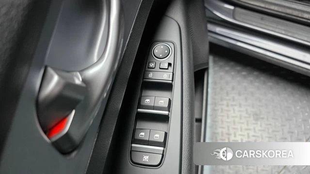 Kia The New K3 2nd generation 2021 Серый из Кореи, фото 5