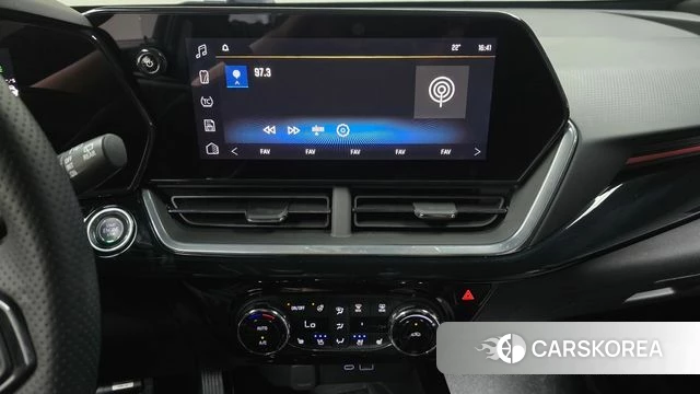 Chevrolet (GM Daewoo) Trax Crossover 2024 Черный из Кореи, фото 5