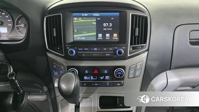 Hyundai The New Grand Starex 2018 Черный из Кореи, фото 5