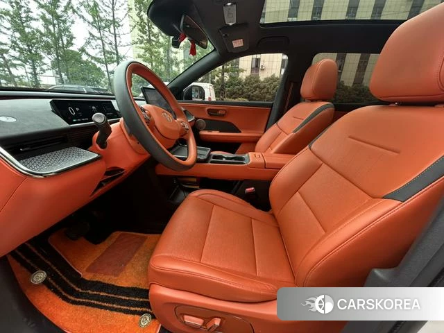 Toyota Platinum Wisdom 3X 2025 Белый из Китая, фото 5