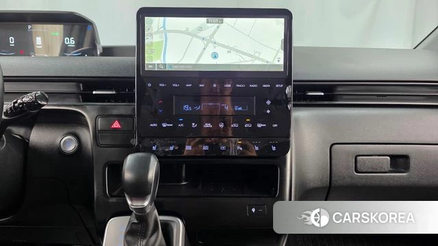 Hyundai Staria 2025 Белый из Кореи, фото 5