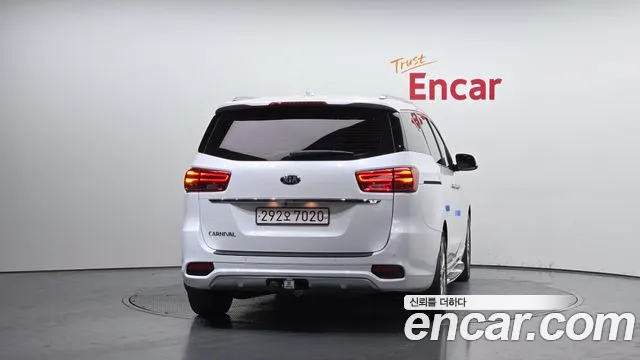 Kia The New Carnival id 2696458 из Кореи 5