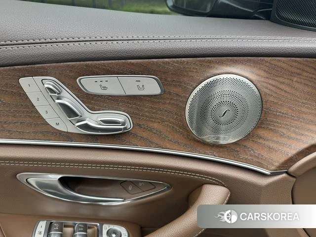 Mercedes-Benz E-class 2021 Черный из Китая, фото 5