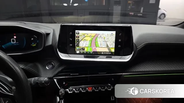 Peugeot e-208 second Generation 2020 Черный из Кореи, фото 5