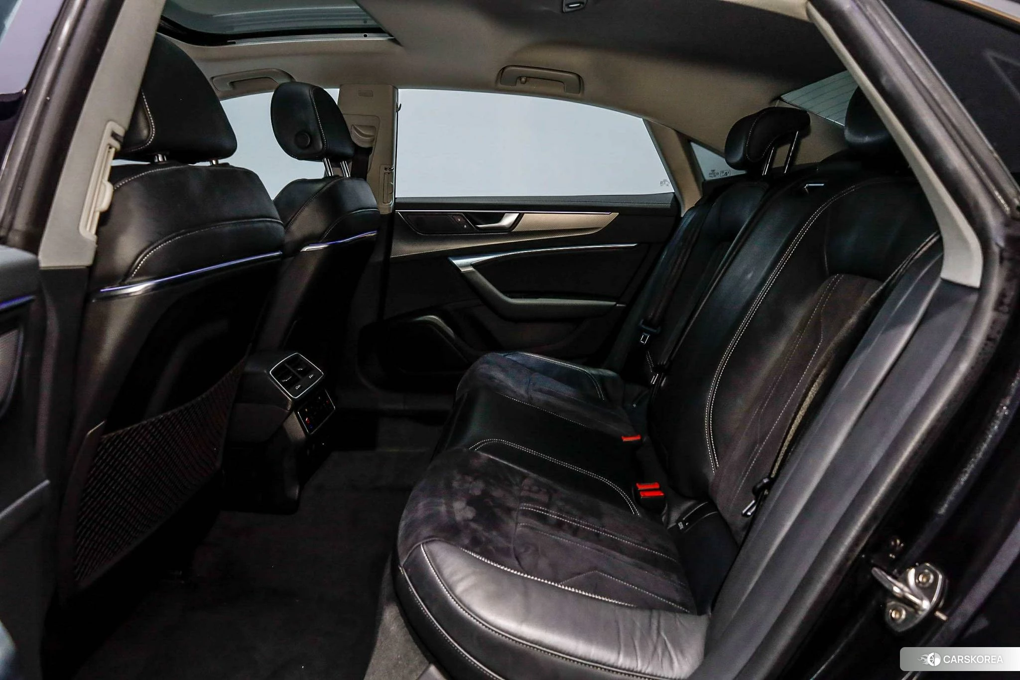 Audi A7L 2023 Черный из Китая, фото 5