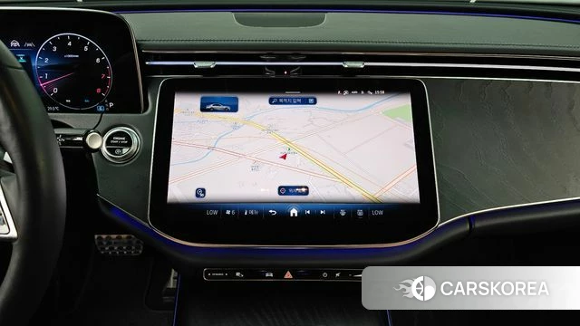 Mercedes-Benz E-Class W214 2024 Белый из Кореи, фото 5