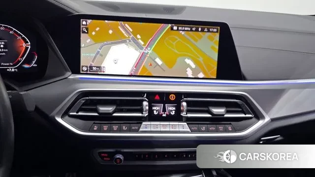 BMW X6 (G06) 2023 Коричневый из Кореи, фото 5