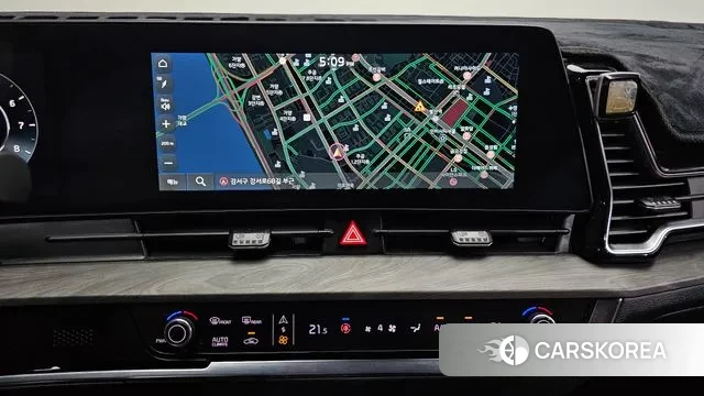 Kia Sportage 5th Generation 2023 Белый из Кореи, фото 5