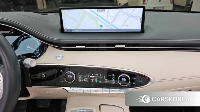 Genesis GV70 2021 Черный из Кореи, фото 5