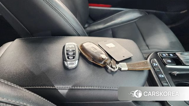 Hyundai Grandeur IG Hybrid 2018 Белый из Кореи, фото 5