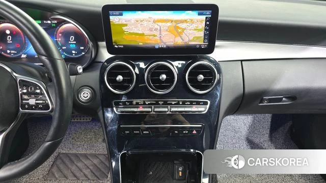 Mercedes-Benz C-Class W205 2020 Белый из Кореи, фото 5