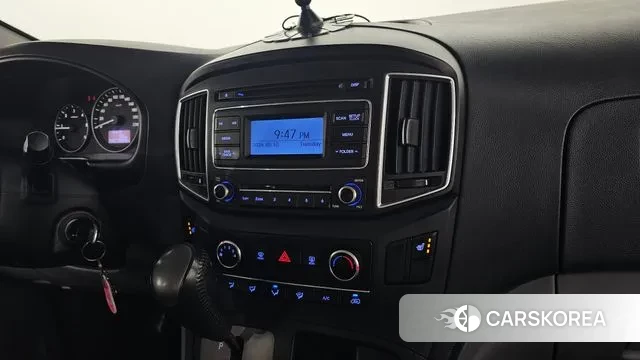 Hyundai The New Grand Starex 2019 Белый из Кореи, фото 5