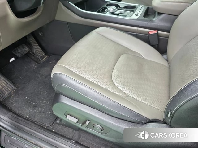 Kia The New Carnival 4th Generation 2024 Черный из Кореи, фото 5