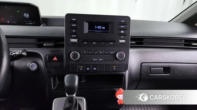 Hyundai Staria 2023 Белый из Кореи, фото 5