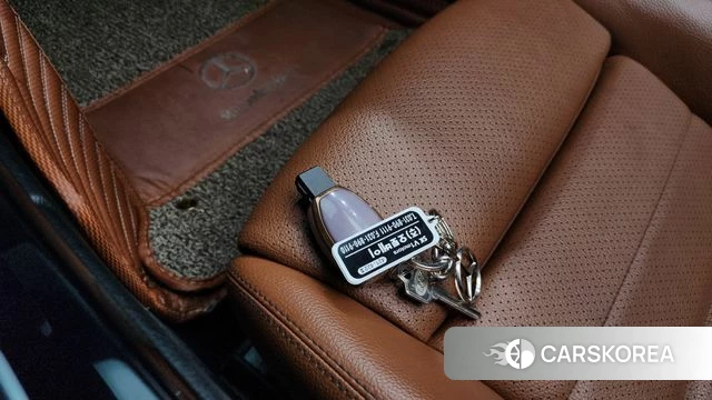 Mercedes-Benz C-Class W205 2018 Серый из Кореи, фото 5