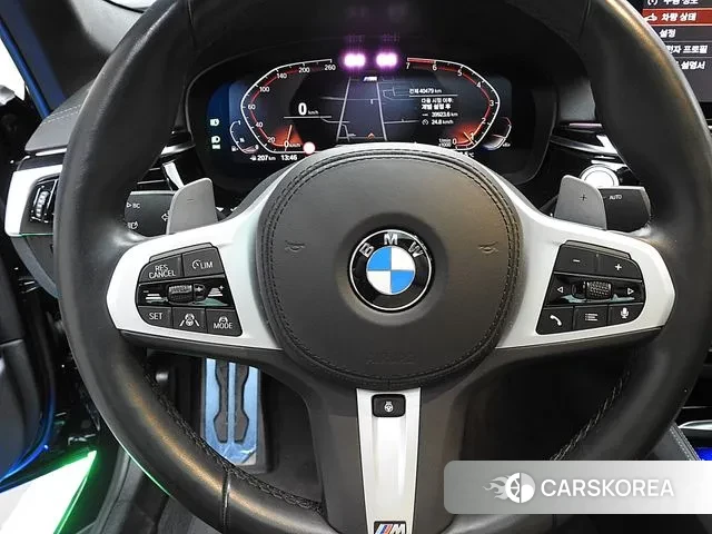 BMW 5 Series (G30) 2021 Черный из Кореи, фото 5