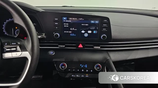 Hyundai Avante Hybrid (CN7) 2022 Серебристо-серый из Кореи, фото 5