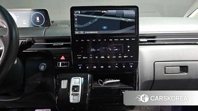 Hyundai Staria 2022 Белый из Кореи, фото 5