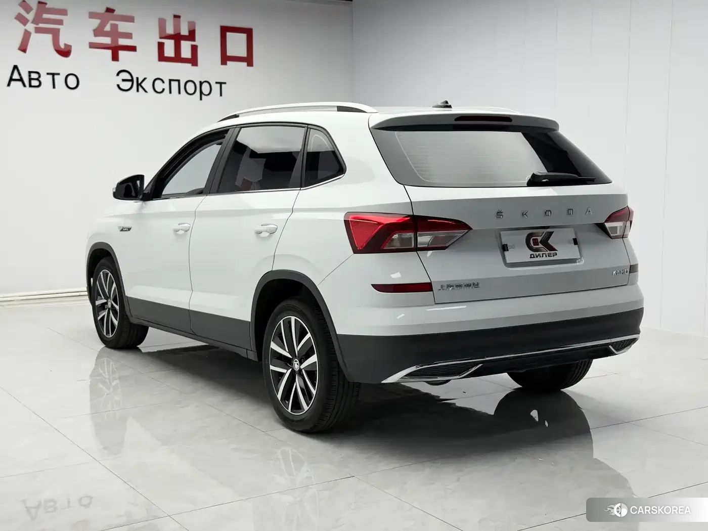 Skoda Komick 2023 Белый из Китая, фото 5