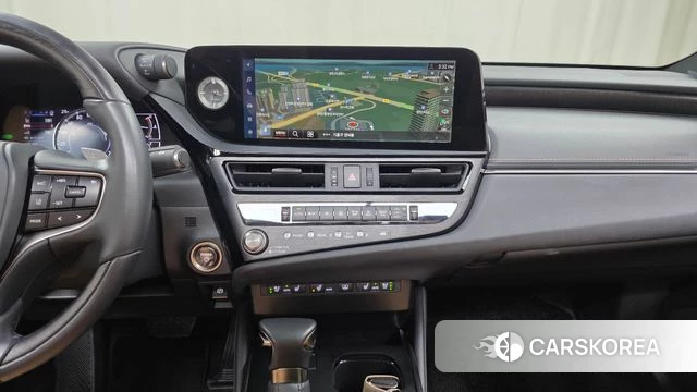 Lexus ES300h 7th generation 2023 Серый из Кореи, фото 5