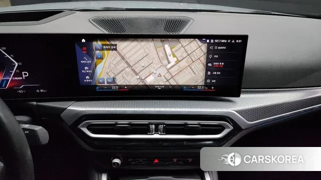 BMW i4 2022 Серебристо-серый из Кореи, фото 5