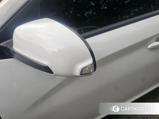 Hyundai Kona 2020 Белый из Кореи, фото 5