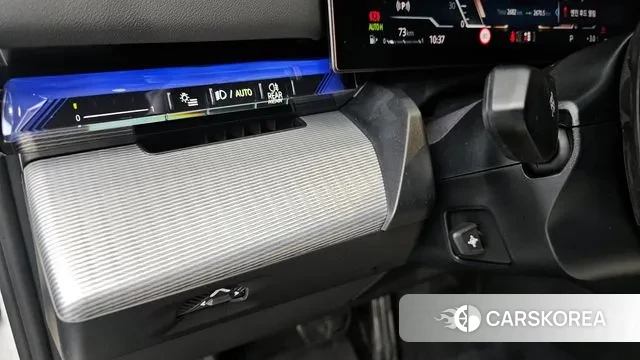 BMW 5 Series (G60) 2025 Белый из Кореи, фото 5